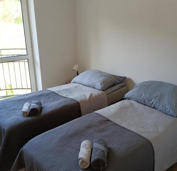 标准间, Noclegi Pod Lasem