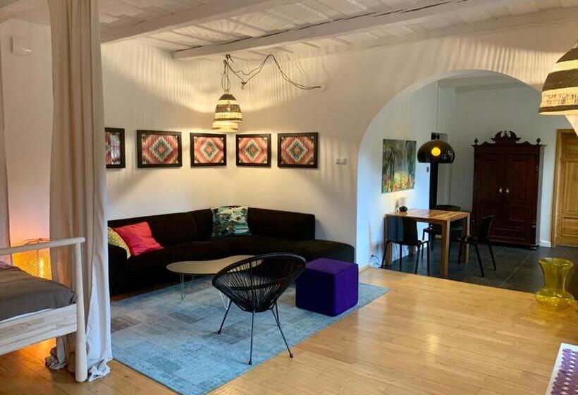 סוויטה, Zajazd Hubert