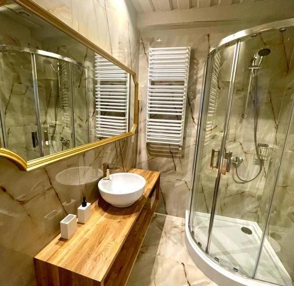 סוויטה, Zajazd Hubert