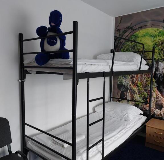 חדר משפחתי, Pensjonat Kaprys