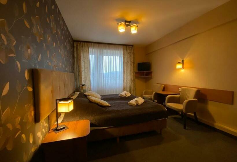 Номер Стандарт, Centrum Rekreacji U Stolema