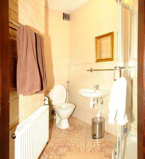 סטודיו משפחתי, Centrum Turystyki Niekonwencjonalnej