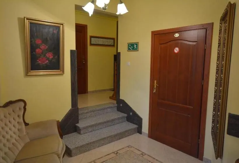 Standard Triple Room with Terrace, Majątek Giże Marczak