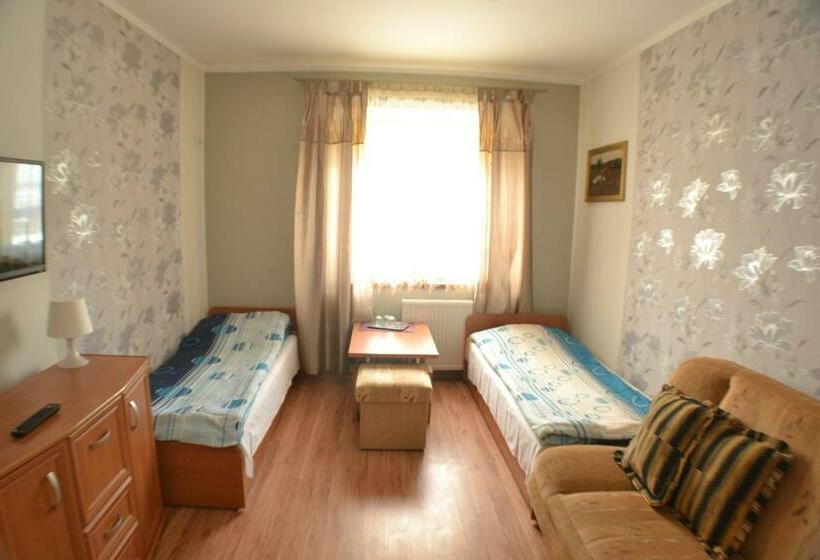 Номер Стандарт, Ośrodek Pegaz