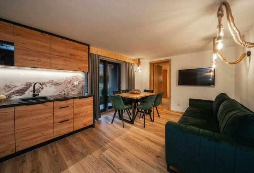 Huoneisto 2 Makuuhuonetta, Tatrzańska Miejscówka   Apartamenty Centrum