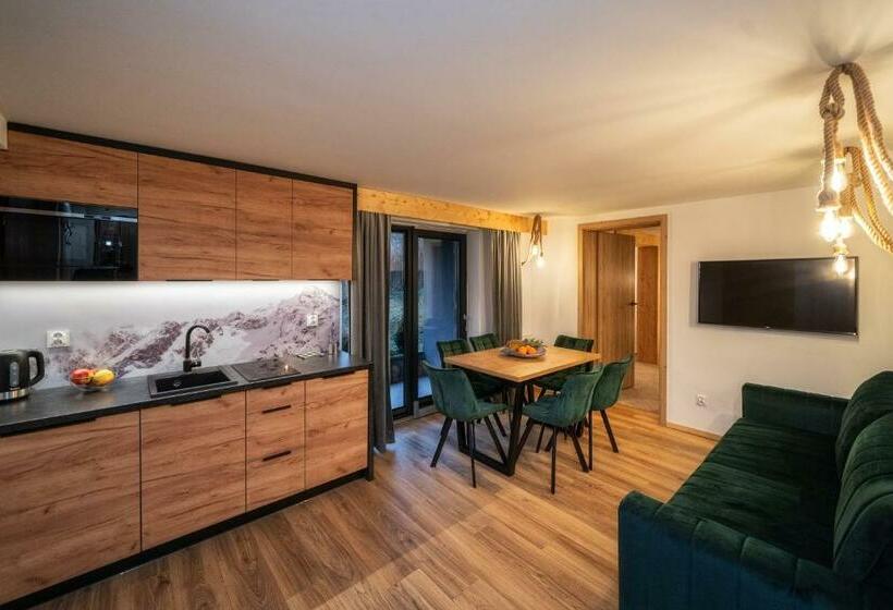 Huoneisto 2 Makuuhuonetta, Tatrzańska Miejscówka   Apartamenty Centrum