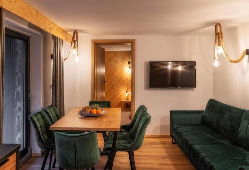 Huoneisto 2 Makuuhuonetta, Tatrzańska Miejscówka   Apartamenty Centrum