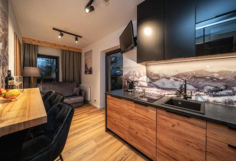 Huoneisto 1 Makuuhuone, Tatrzańska Miejscówka   Apartamenty Centrum