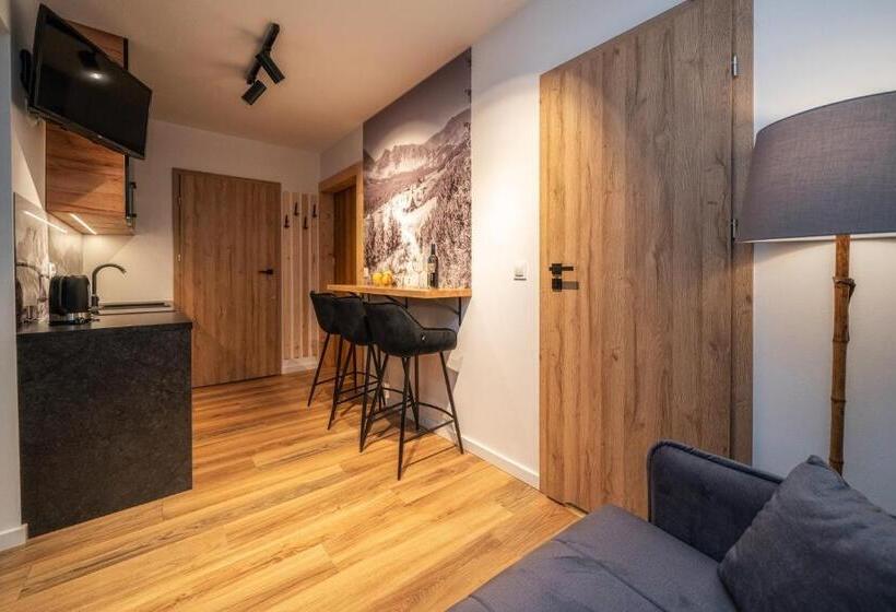 Huoneisto 1 Makuuhuone, Tatrzańska Miejscówka   Apartamenty Centrum