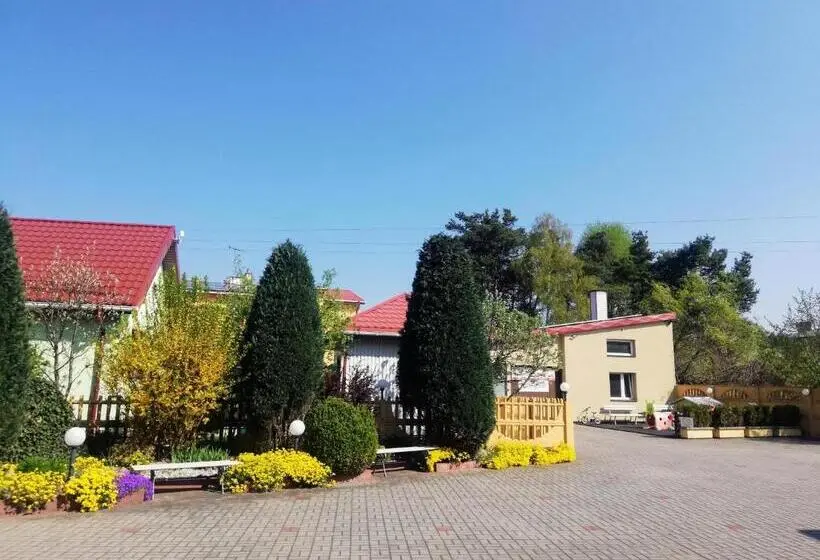 スタンダードシングルルーム, Noclegi I Restauracja Gracja