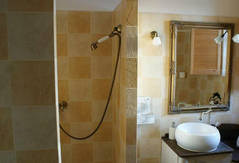 Номер Стандарт, Woda Na Młyn Gościniec Dla Przyjaciół 2 Sp Z Oo