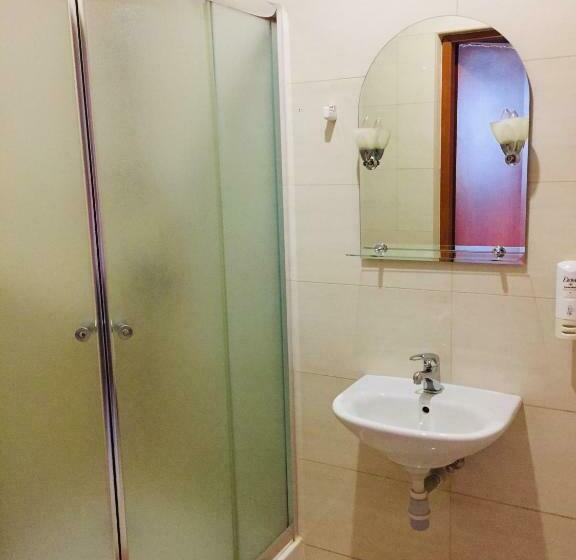 اتاق استاندارد, Zajazd Hubus