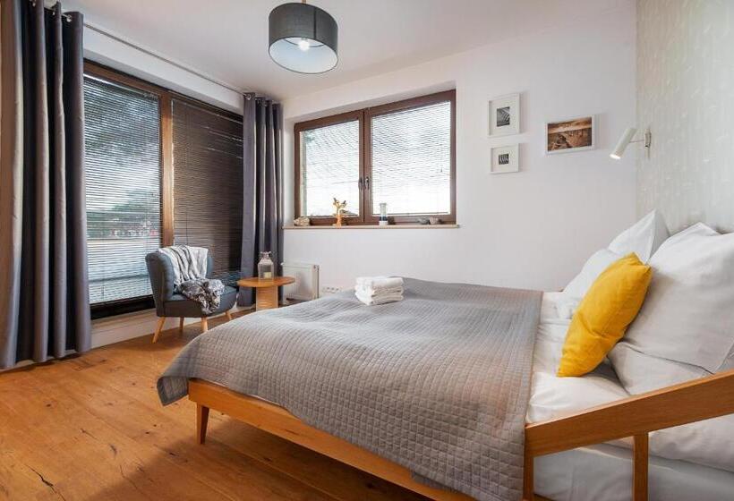 آپارتمان 3 خوابه, Apartamenty Paliki