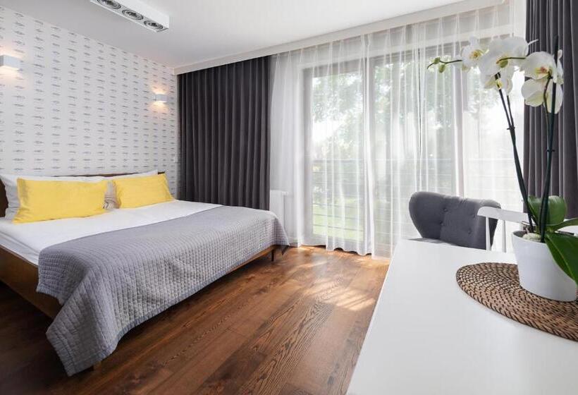 غرفة قياسية, Apartamenty Paliki