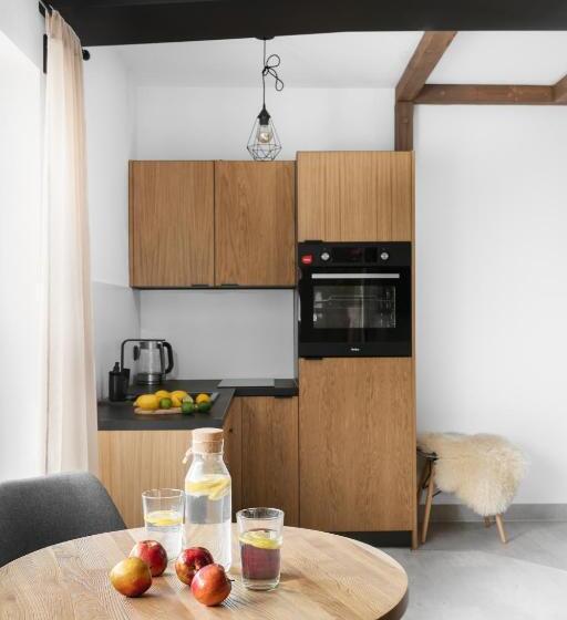 דירת חדר, Aparthotel Narciarska 2