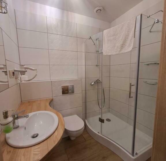 스탠다드 룸, Dworek Staropolski