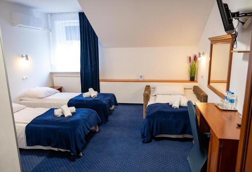 スタンダードトリプルルーム, Duet