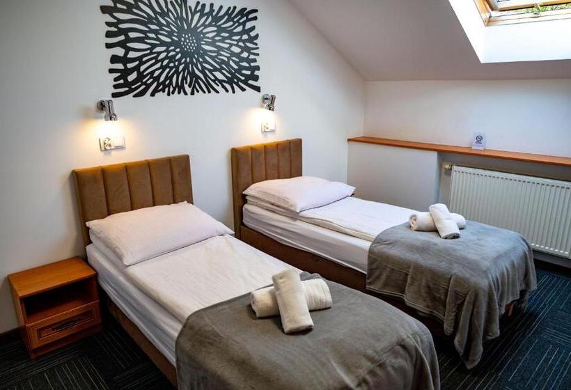 スタンダードルーム, Duet