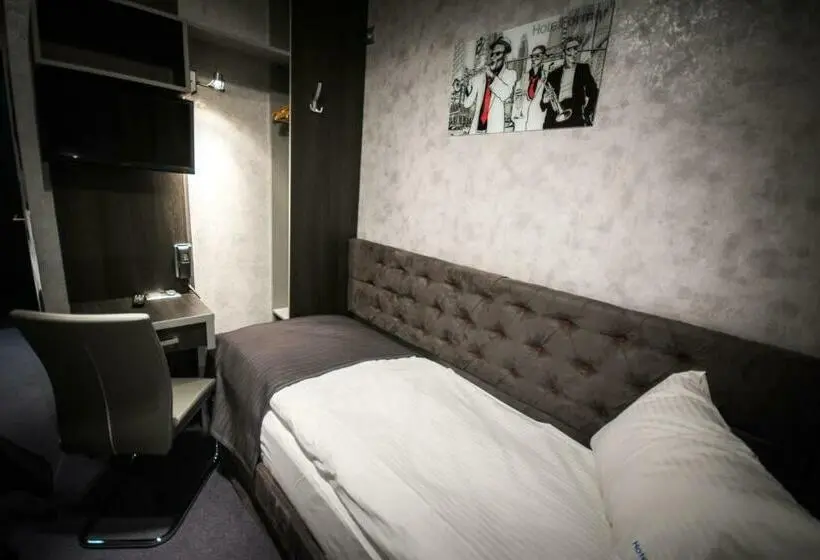 StandaardKamer, Forma