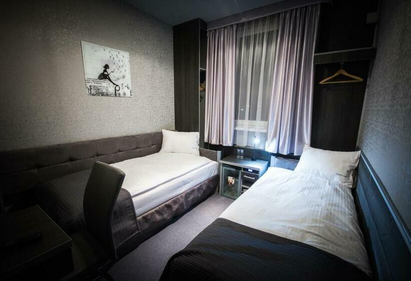 스탠다드 룸, Forma