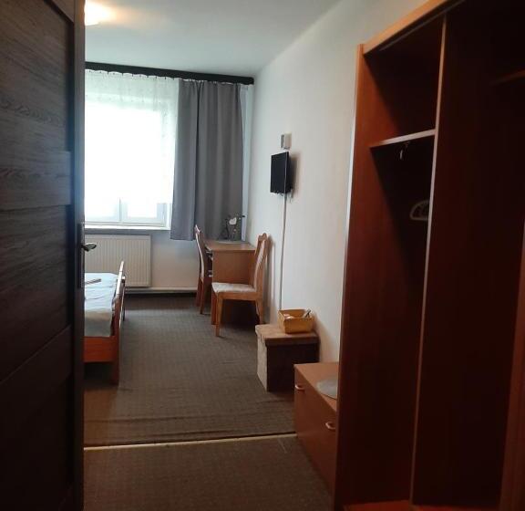 חדר סטנדרט עם מיטת קינג, Olimpijski