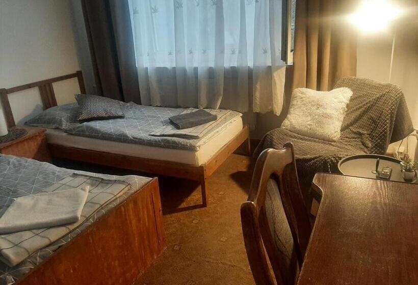 컴포트 트리플 룸, Olimpijski