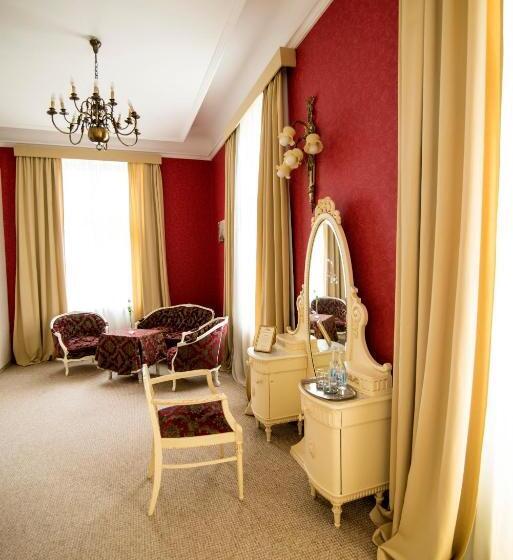 דירת חדר, Pałac Piorunów & Spa