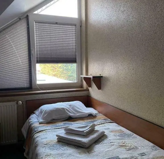 Standard-huone, Sens