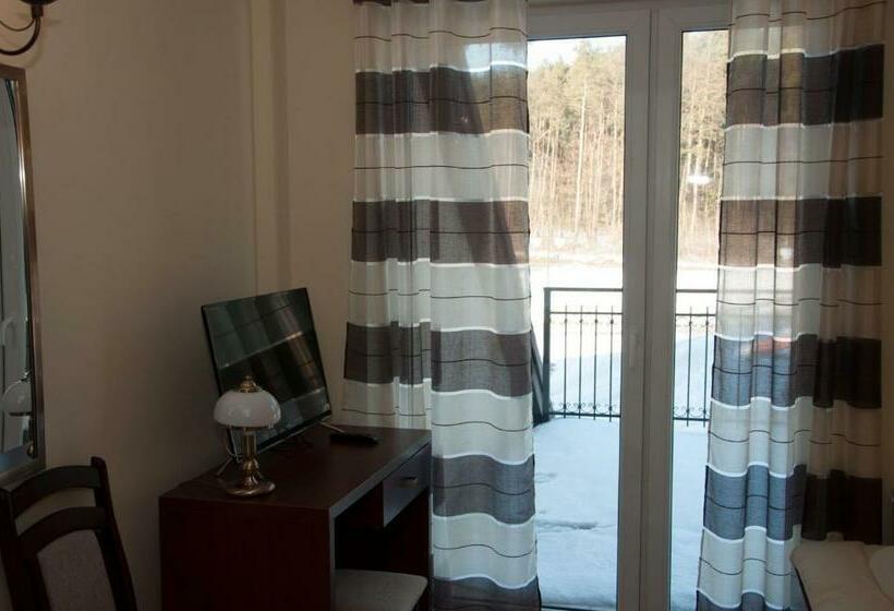 标准间带阳台, Zajazd Antresola