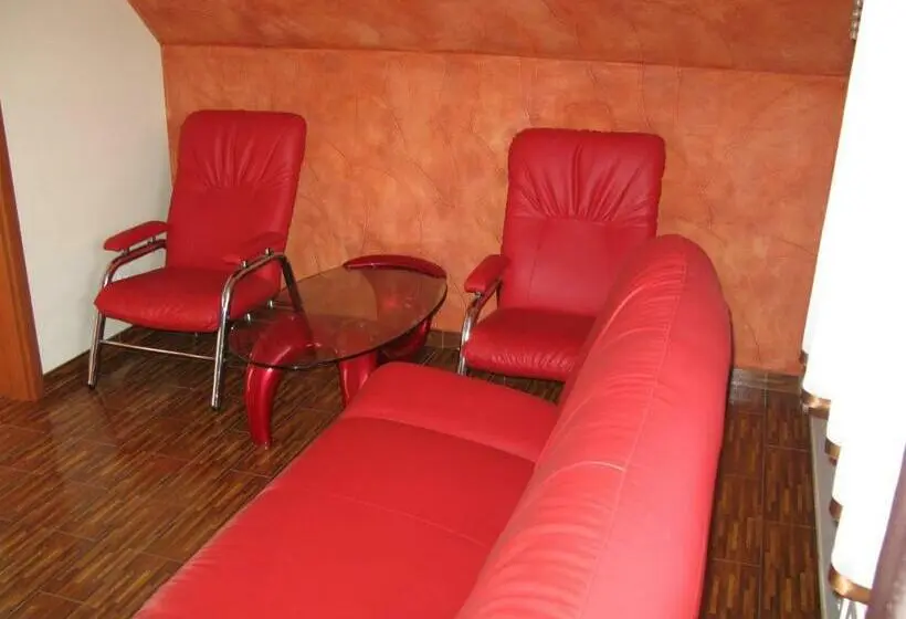 １ベッドルームアパートメント, Motel Górno