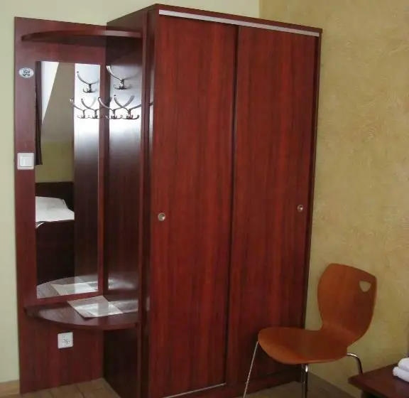 スタンダードシングルルーム, Motel Górno