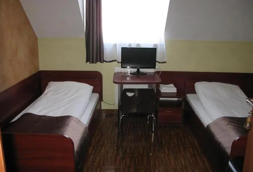 スタンダードルーム, Motel Górno