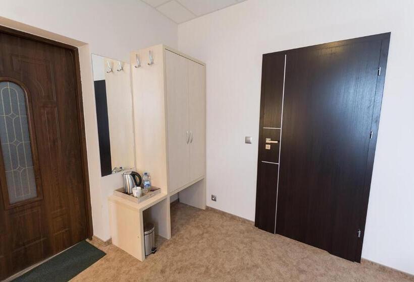 غرفة قياسية فردية, Motel S5