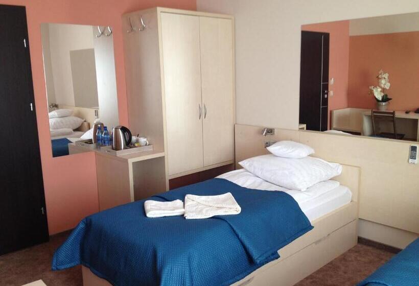 غرفة قياسية فردية, Motel S5