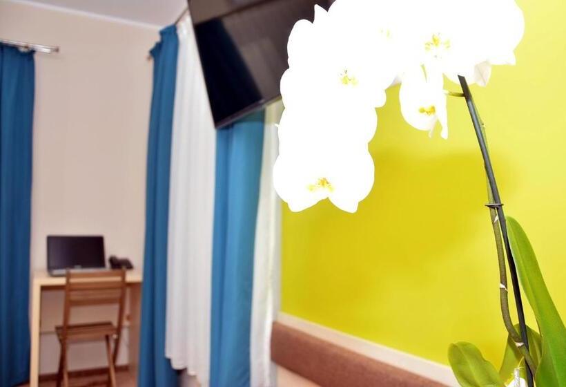 غرفة قياسية, Motel S5