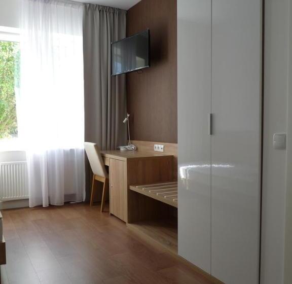 غرفة إقتصادية فردية, Biały Dom