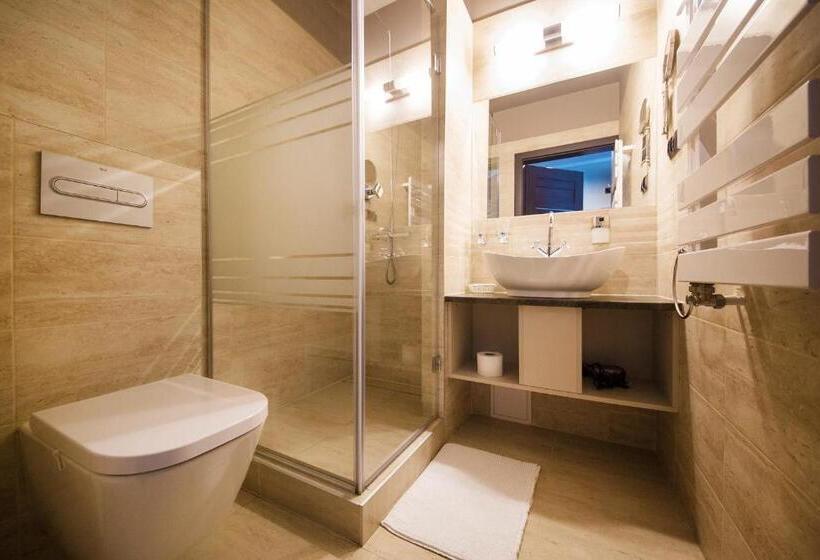 Номер Стандарт Трехместный, B&m Guesthouse
