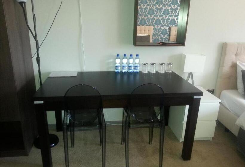 4인용 스탠다드 룸, B&m Guesthouse