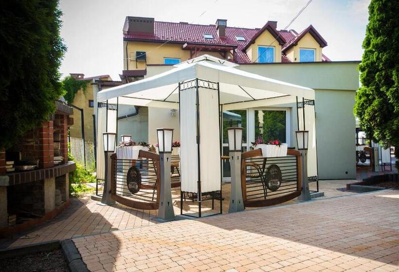 4인용 스탠다드 룸, B&m Guesthouse