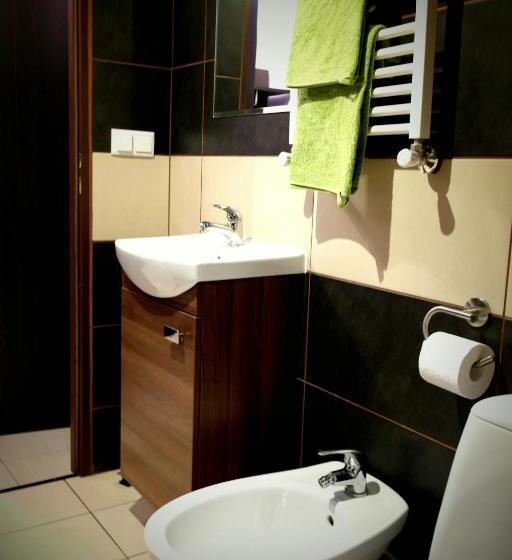 آپارتمان 1 خوابه, Topolowa