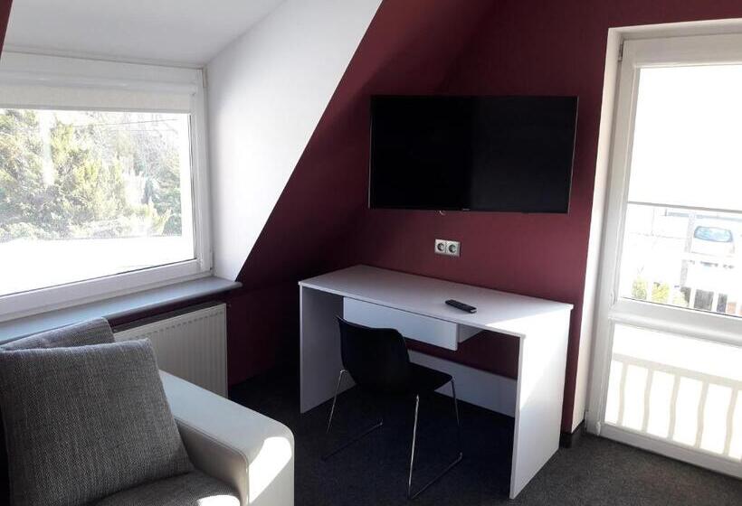 آپارتمان 1 خوابه با تراس, Topolowa