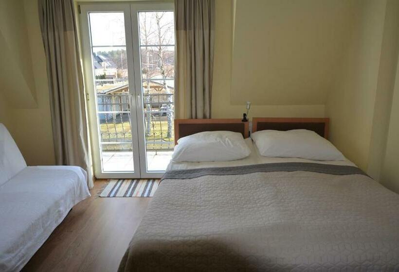 Comfort room with balcony, Villa Antoja