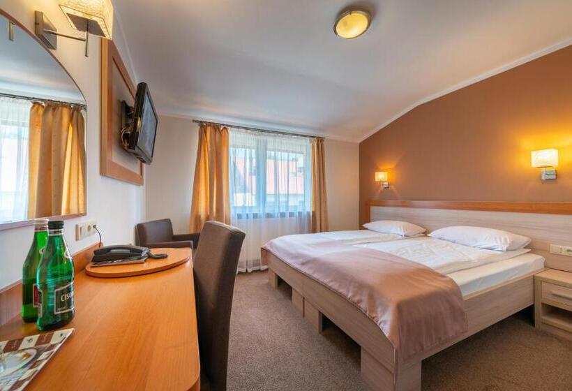 高级客房, Pensjonat Carmen