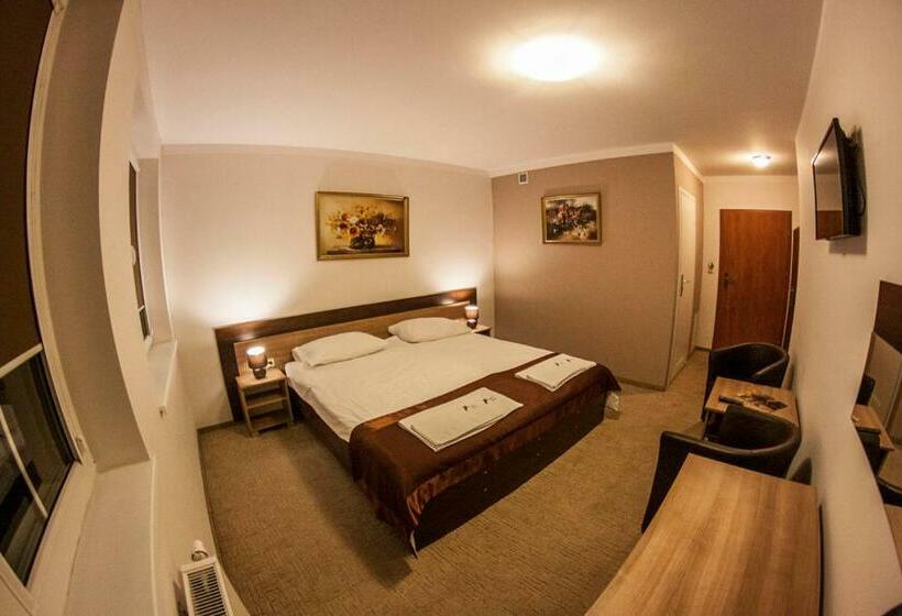 اتاق استاندارد با تخت بزرگ, Pensjonat I Klub Jeździecki Michelin