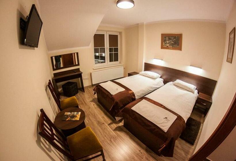 اتاق استاندارد, Pensjonat I Klub Jeździecki Michelin