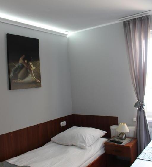 اتاق استاندارد یک نفره, Restauracja Hotel Kassandra