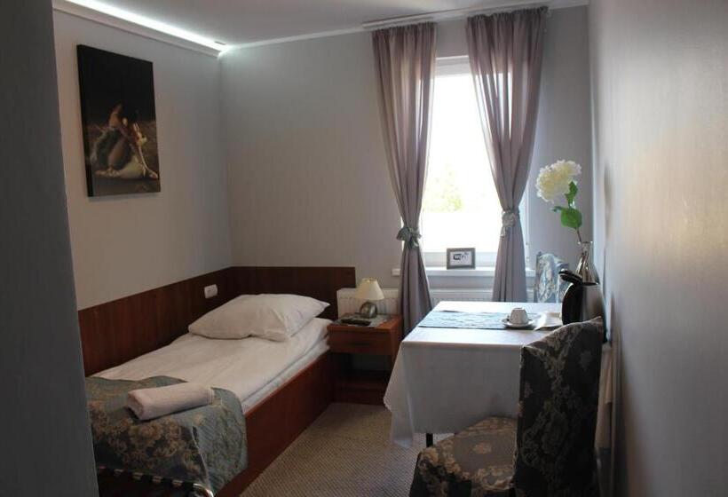اتاق استاندارد یک نفره, Restauracja Hotel Kassandra