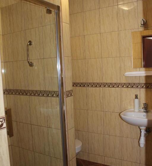 اتاق استاندارد سه نفره, Restauracja Hotel Kassandra