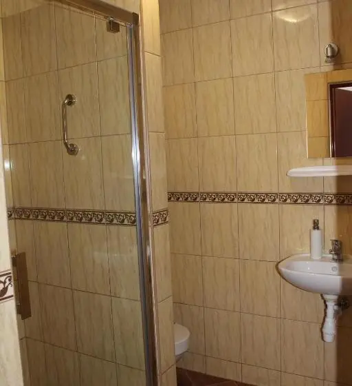 Standard Kolmen Hengen Huone, Restauracja Hotel Kassandra