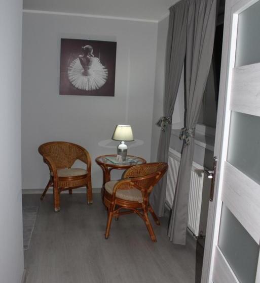 آپارتمان 2 خوابه, Restauracja Hotel Kassandra